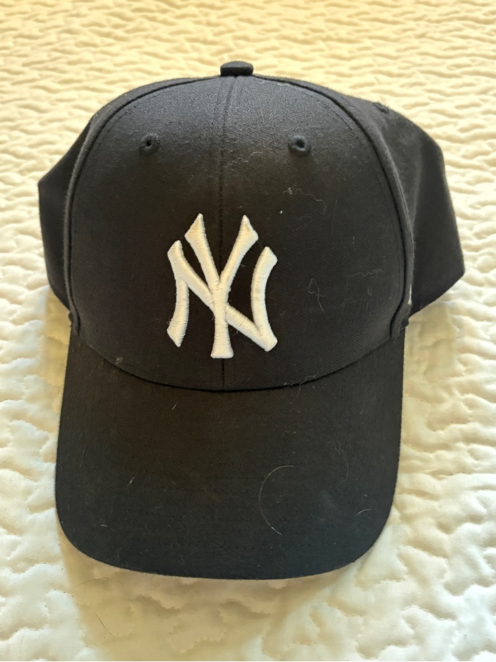 47 Brand New York Yankees Baseball Cap for Kids - Black with White Logo